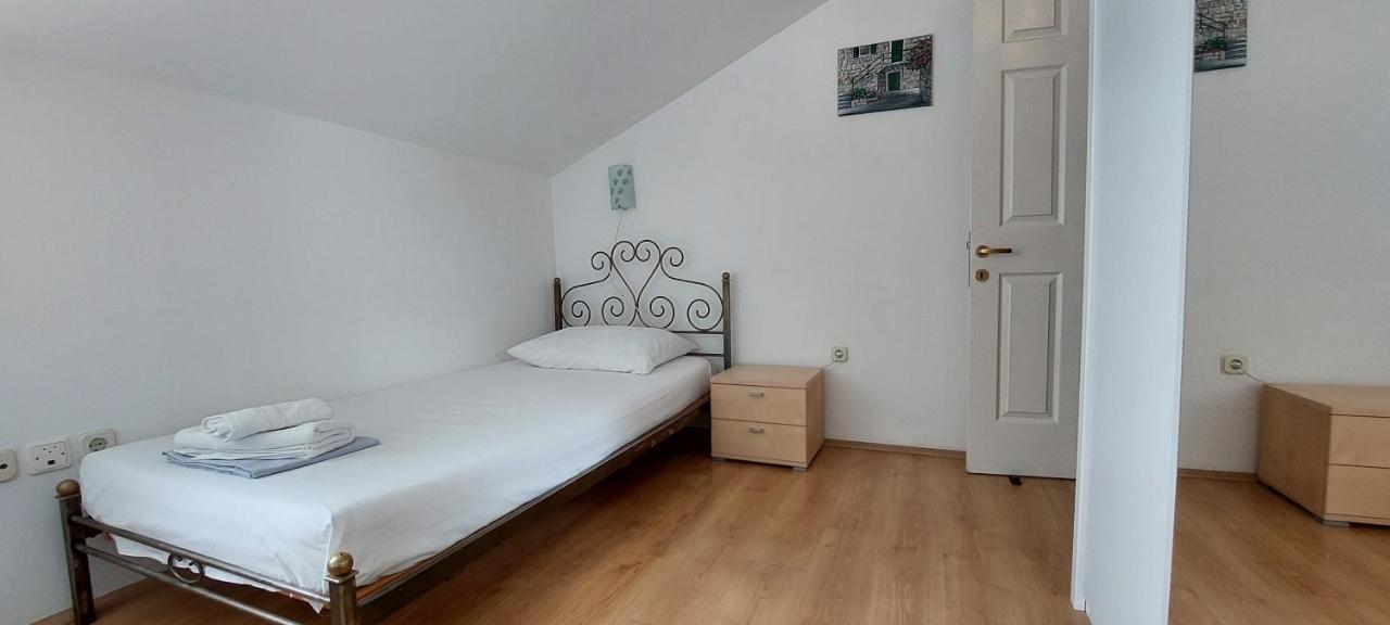 Apartment Sunce Kaštela Exteriör bild